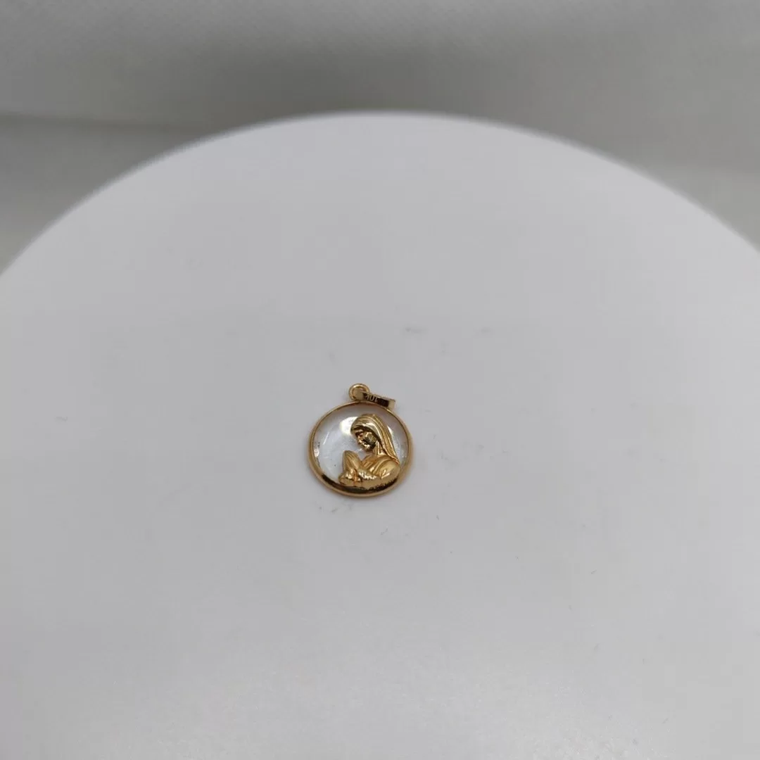 Dije oro 10K virgen niña