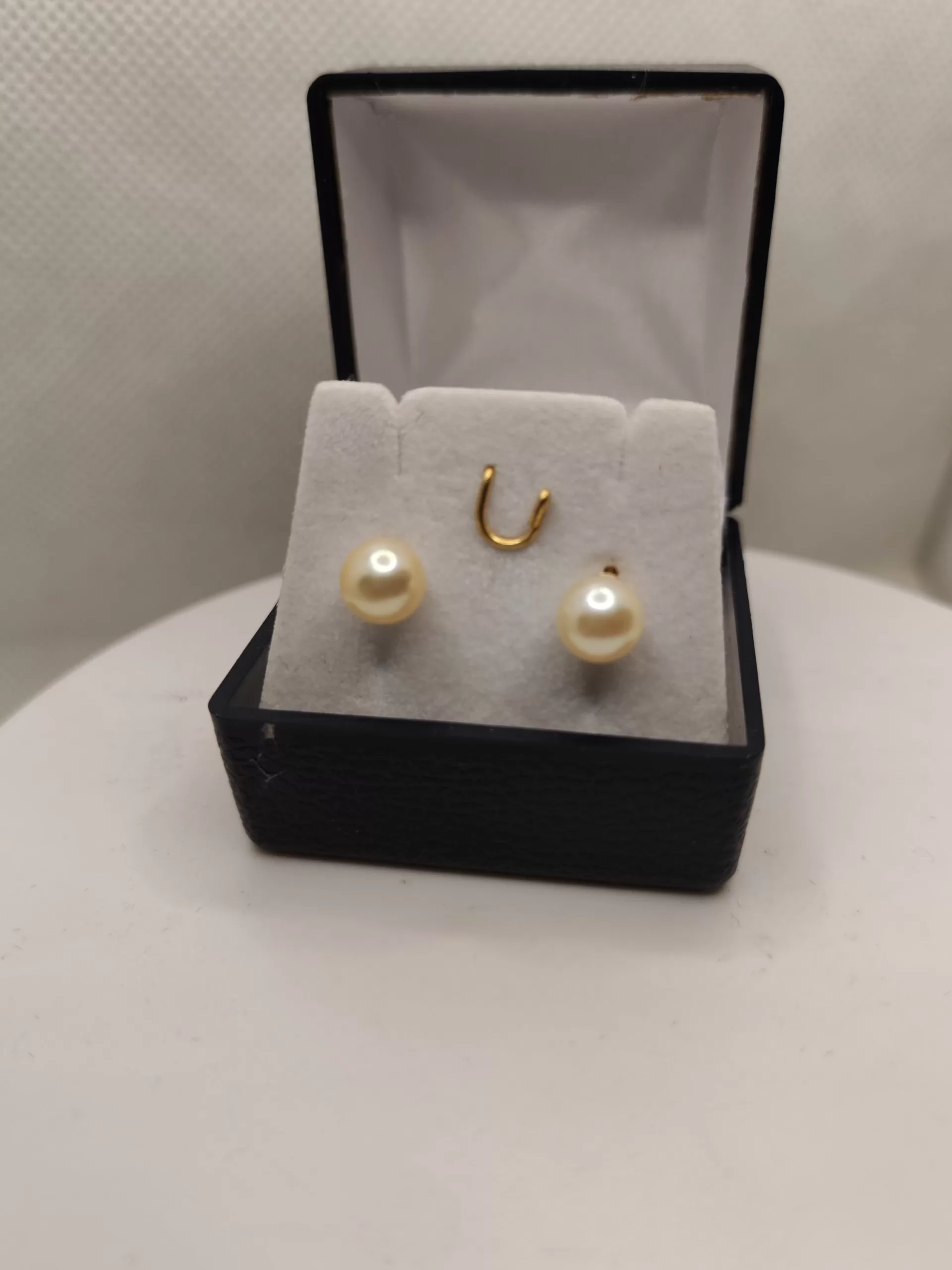 Caravanas perla cultivo oro 14K